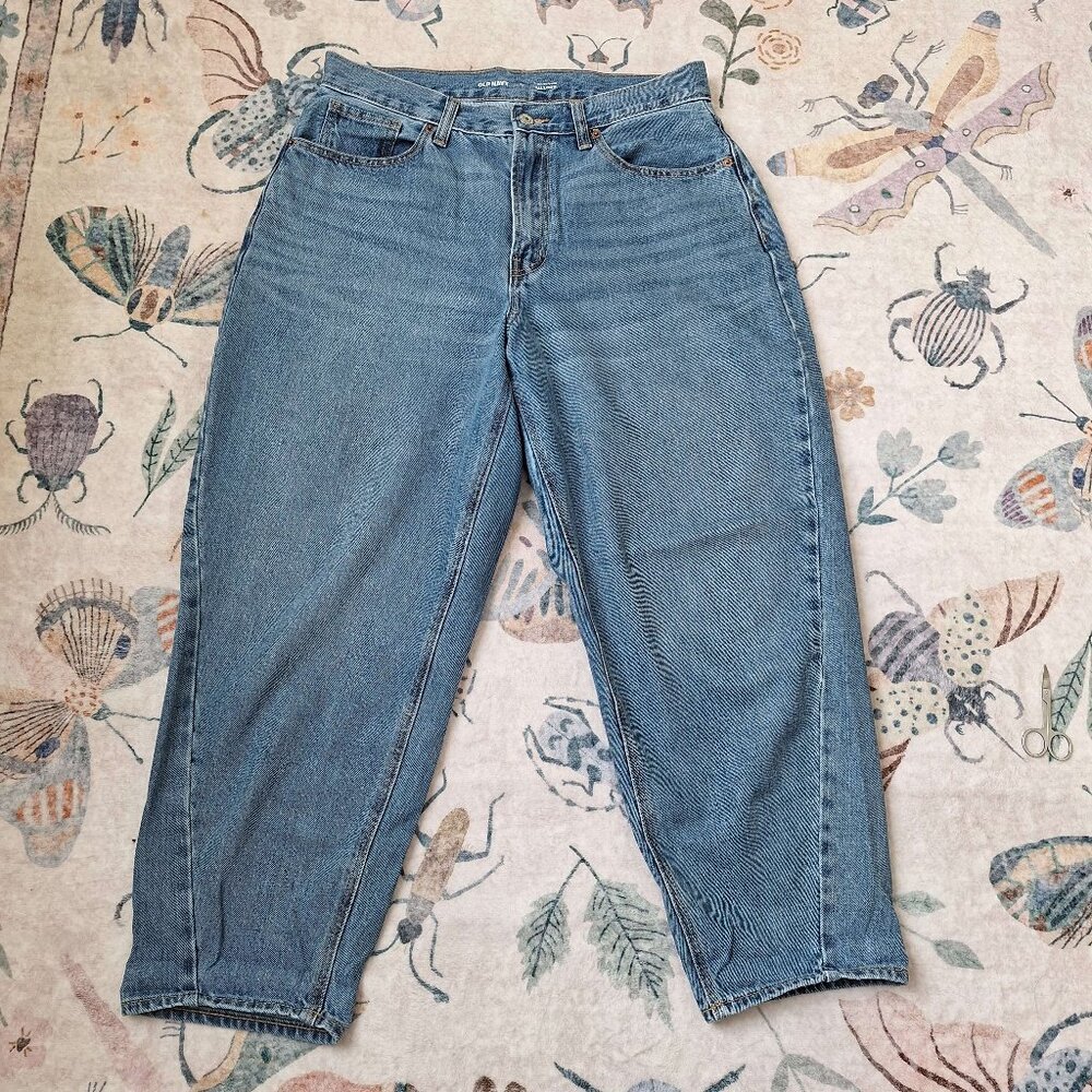 Old Navy Extra High Rise Balloon Jeans Medium Wash Size 12